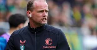 Хюлшоф ще бъде помощник на Слот в Ливърпул 